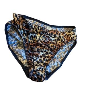 Vintage Victoria's Secret Satin Silky Panties Underwear Bikini Leopard Large